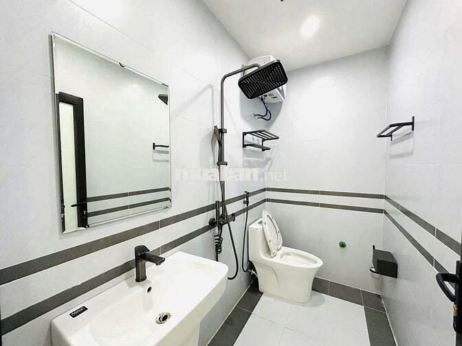 Bán nhà Phan Văn Hớn Q12 gần ngay cầu Tham Lương giá 1 tỷ 098