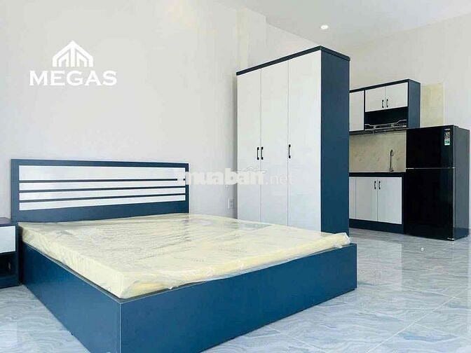 STUDIO BAN CÔNG 40M2 NGAY MẶT TIỀN ĐƯỜNG - GẦN ĐH VĂN LANG
