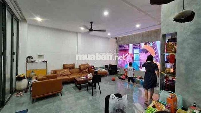 NHÀ ĐẸP 3 LẦU, TẶNG FULL NỘI THẤT – NƠ TRANG LONG, BÌNH THẠNH