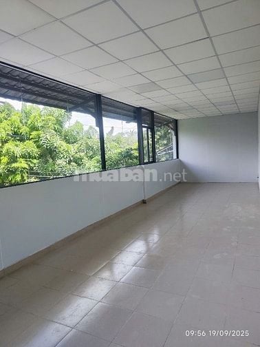 Cho thuê phòng tại tầng 1, căn góc nhà số 152 đường số 39, quận 7