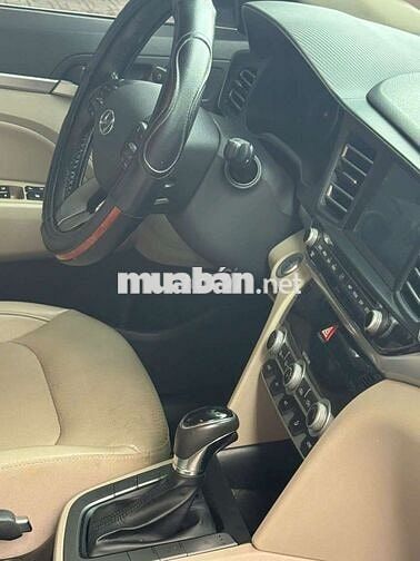 Sản xuất 2020 2.0 AT - 80000 km xe quá mới