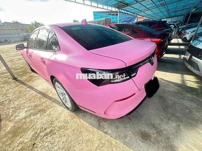 VinFast Lux A2.0 2021 Base - 36856 km