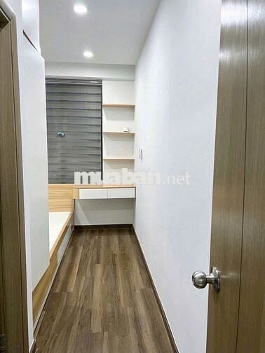 Bán gấp căn góc 2PN2WC full nội thất, view đẹp, SHR