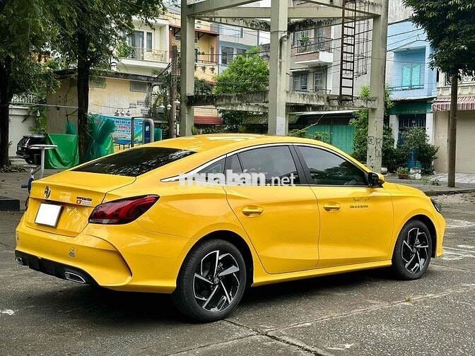 MG MG5 2024 Luxury 6000 km