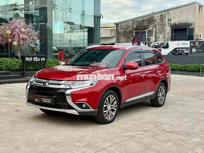 Mitsubishi Outlander 2018 siêu siêu lướt