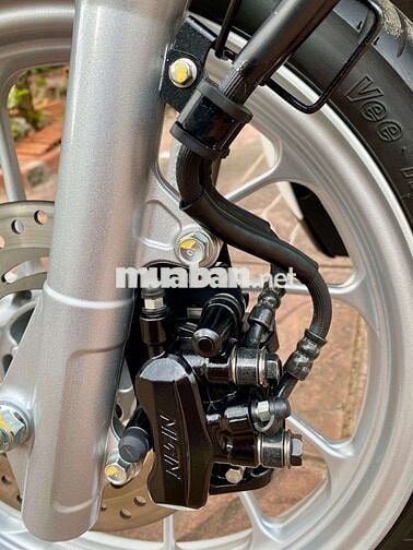 Siêu Lướt 2025 SH MODE CBS Trắng Ngọc Trinh 2000Km