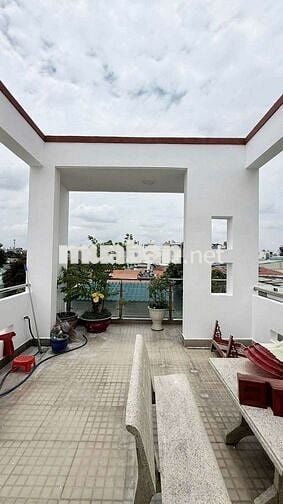 BÁN NHÀ 3 TẦNG 4X15 ĐƯỜNG 18B HẺM NHƯ MẶT TIỀN GIÁ 5,6TỶ TL