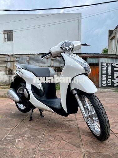 Siêu Lướt 2025 SH MODE CBS Trắng Ngọc Trinh 2000Km