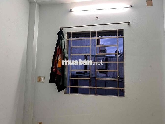 phòng trọ phan văn trị- bình thạnh( phòng đang trống)