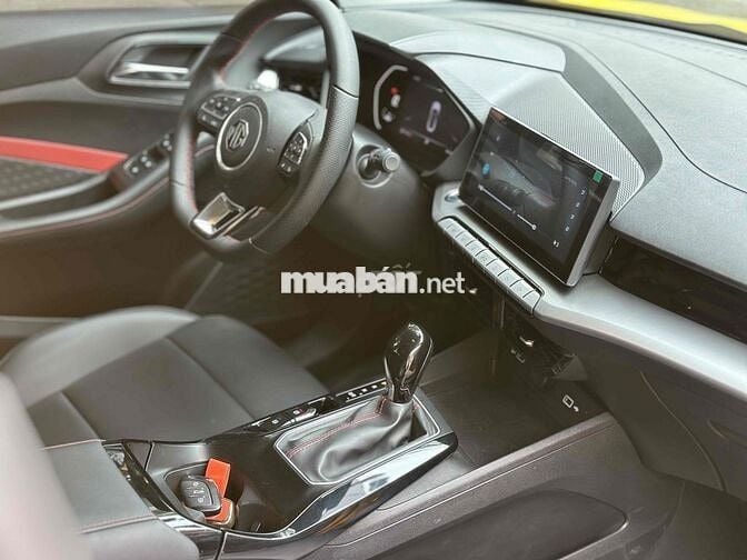 MG MG5 2024 Luxury 6000 km