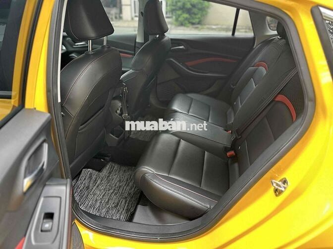 MG MG5 2024 Luxury 6000 km