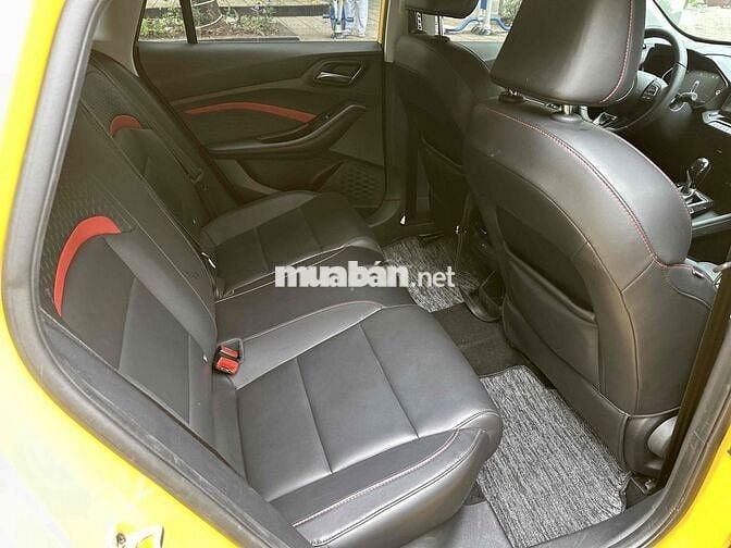 MG MG5 2024 Luxury 6000 km