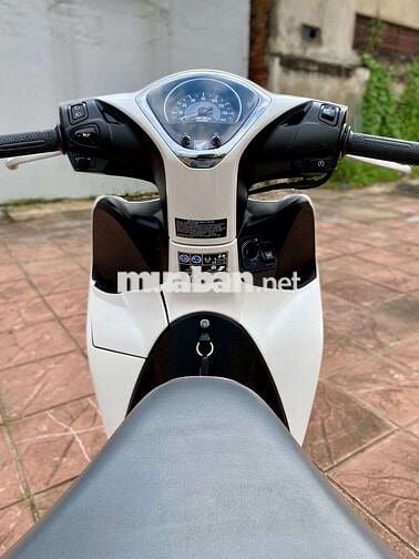 Siêu Lướt 2025 SH MODE CBS Trắng Ngọc Trinh 2000Km