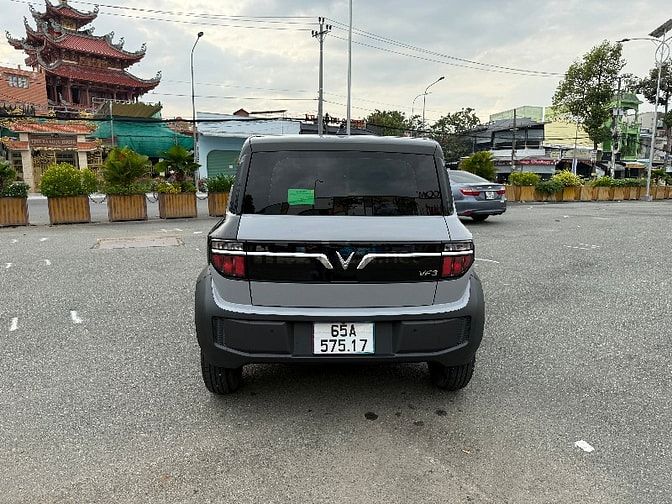 VinFast VF3 Pin Mua 2025 Xám Xi Măng xe lên đồ 