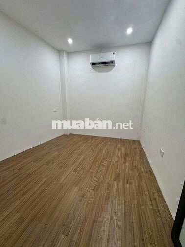 Cực hiếm nhỉnh 3 tỷ có nhà 19m2 x 4 tầng, Tân Ấp, Ba Đình, Hà Nội