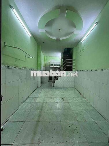 nhà cách đường Trần Phú q5 30m