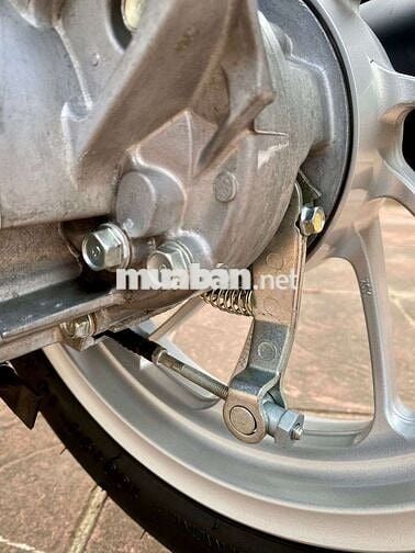 Siêu Lướt 2025 SH MODE CBS Trắng Ngọc Trinh 2000Km