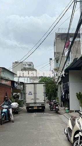 BÁN NHÀ 3 TẦNG 4X15 ĐƯỜNG 18B HẺM NHƯ MẶT TIỀN GIÁ 5,6TỶ TL