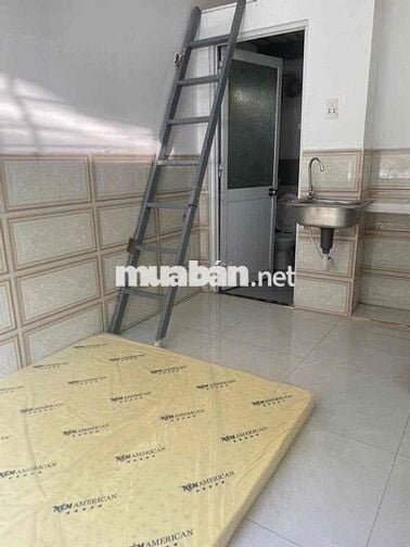 Cho thuê phòng đẹp, có máy lạnh, máy giặt, tủ lạnh, nệm…