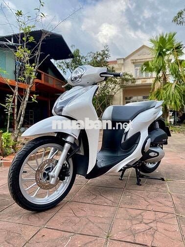 Siêu Lướt 2025 SH MODE CBS Trắng Ngọc Trinh 2000Km