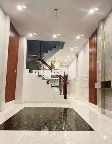 🍉🍉🍉CHỦ GỬI CHO THUÊ NHÀ TRỆT LẦU MẶT TIỀN ĐƯỜNG TRẦN VĨNH KIẾT