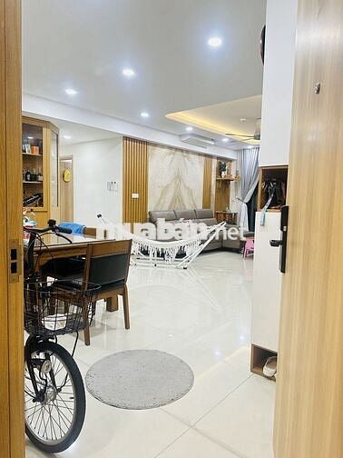 Cho thuê EMERALD 104m 3PN + 2WC , giá 16tr / tháng , nhà mới , ở liền