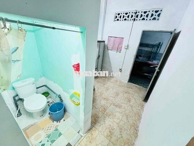 CHO THUÊ TRỌ CÓ MÁY LẠNH HẺM 61 QUANG TRUNG