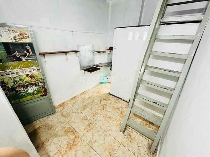 CHO THUÊ TRỌ CÓ MÁY LẠNH HẺM 61 QUANG TRUNG