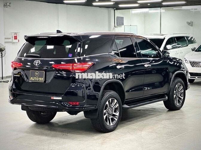 Toyota Fortuner 2025 Legender 2.4L 4x2 AT - 16000