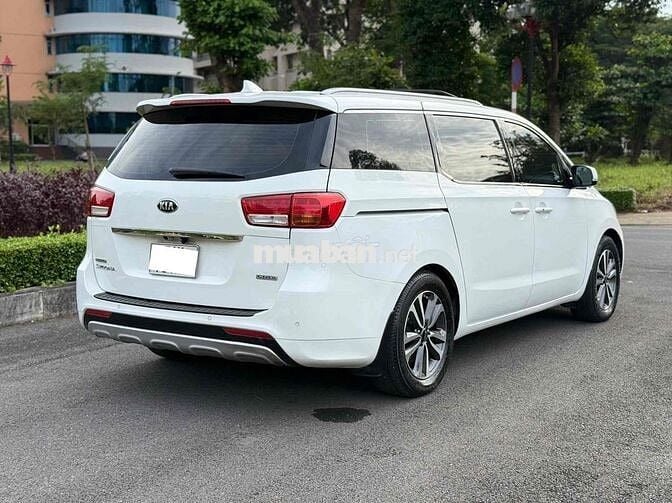Kia Sedona 2017 bản full dầu - 80000 km Siêu Lướt