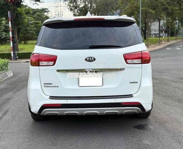 Kia Sedona 2017 bản full dầu - 80000 km Siêu Lướt