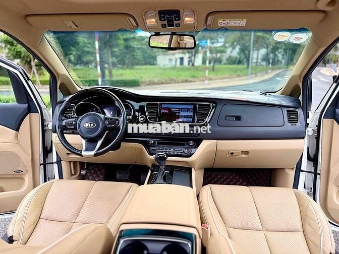 Kia Sedona 2017 bản full dầu - 80000 km Siêu Lướt
