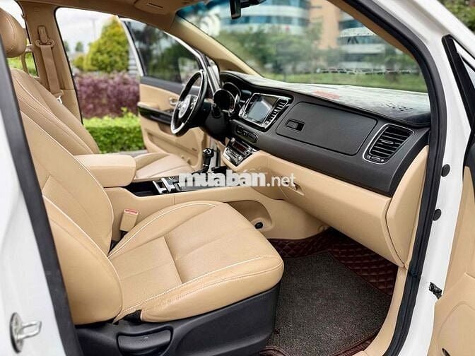 Kia Sedona 2017 bản full dầu - 80000 km Siêu Lướt