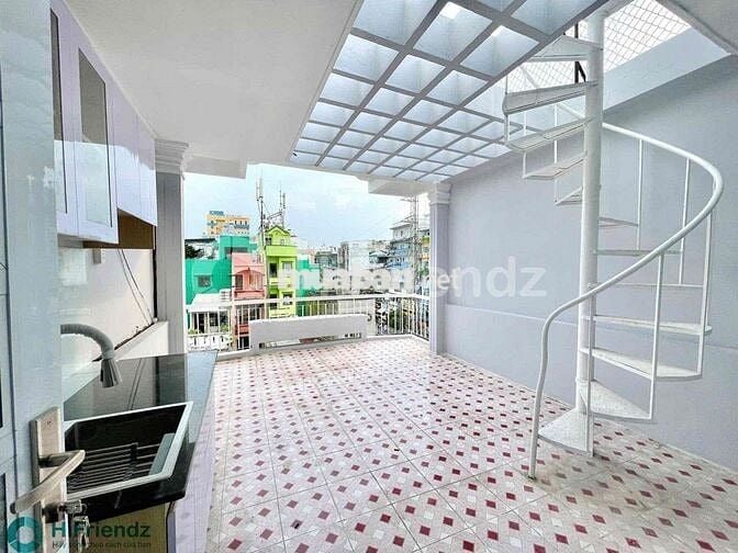 Cho thuê phòng BANCOL LỚN ngay ĐINH TIÊN HOÀNG Q1 gần BẾN NGHÉ , BASON