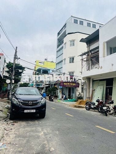 Cho thuê nhà mặt tiền đường Cách mạng 6x12m 2L