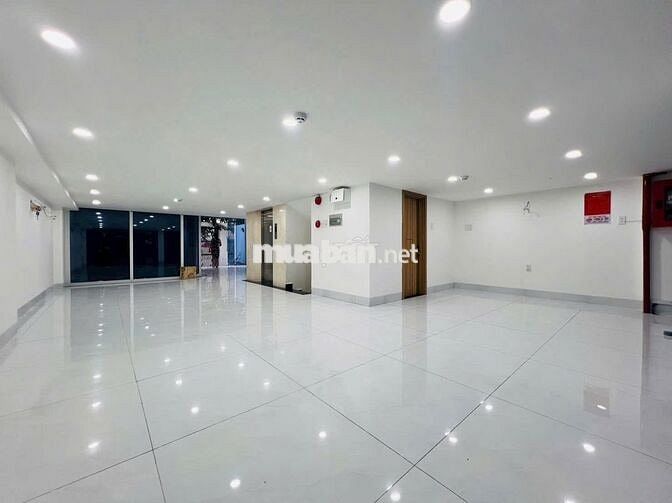 NHÀ ĐƯỜNG NGUYỄN THẾ LỘC KHU K300 DT: 9X20M HẦM 4 TẦNG CHO THUÊ