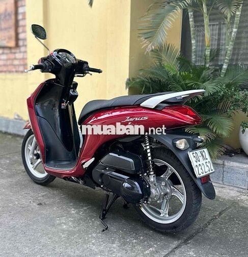 Janus đẹp, máy êm thì thầm bao vọt biển SG