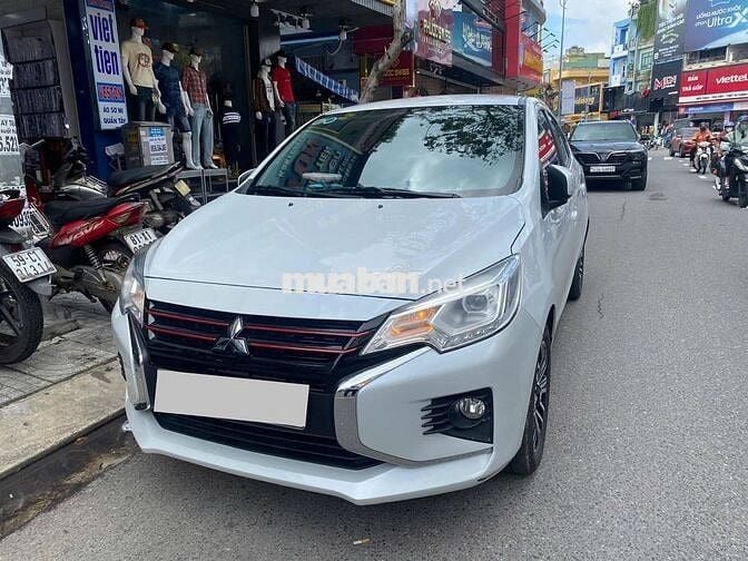Mitsubishi Attrage 2023 premium màu trắng