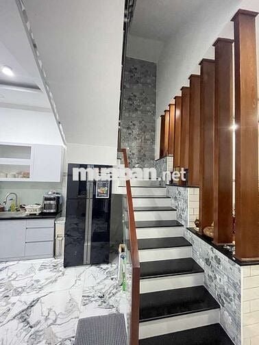 Bán nhà 55m , ngang 5 dài 11m , 3 Tầng, lê trọng tấn - Tân Phú - 5,8 T