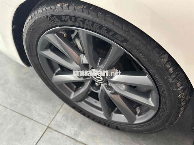 🔴 Mazda 3 2020 Sport 1.5L Premium - 40000 km