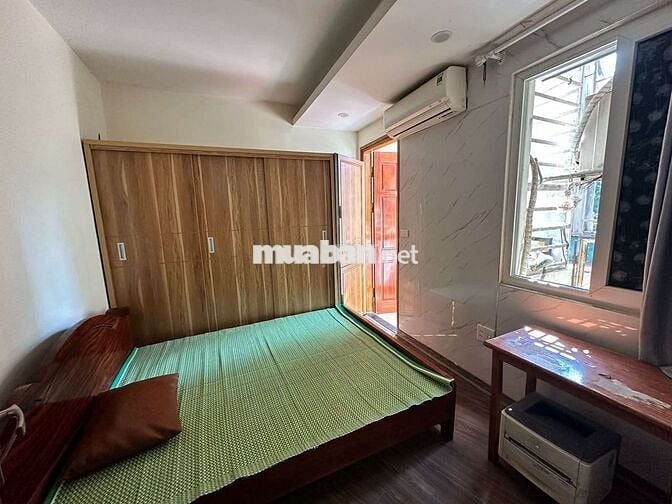 Tập thể Phương Mai - 3PN - Hành lang, cầu thang sáng thoáng - 3.95 tỷ