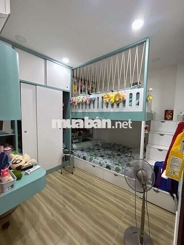 Bán nhà 55m , ngang 5 dài 11m , 3 Tầng, lê trọng tấn - Tân Phú - 5,8 T