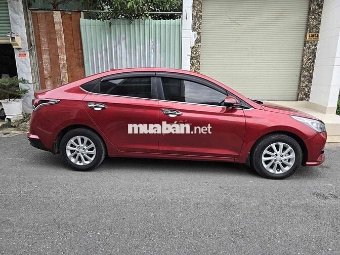 Hyundai Accent 2022 1.4 AT - 66000 km