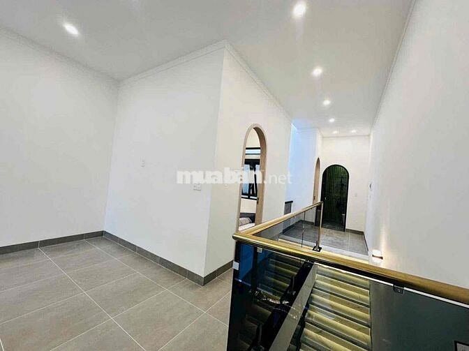 NHÀ FULL NỘI THẤT THÔN 2 CHÂU SƠN CƯ ÊBUR