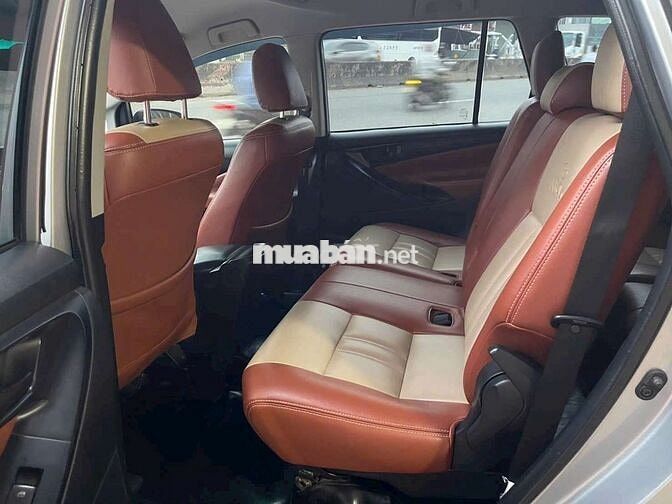 Cần Bán Toyota Innova 2017 2.0E