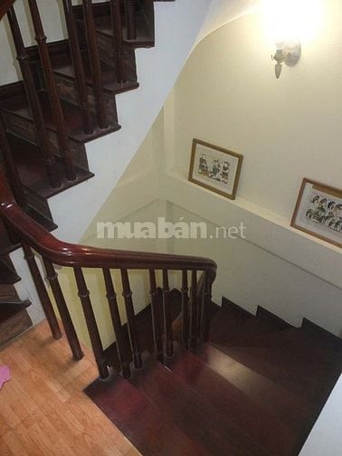 Cho thuê nhà đỗ quang 80m x5T thang máy