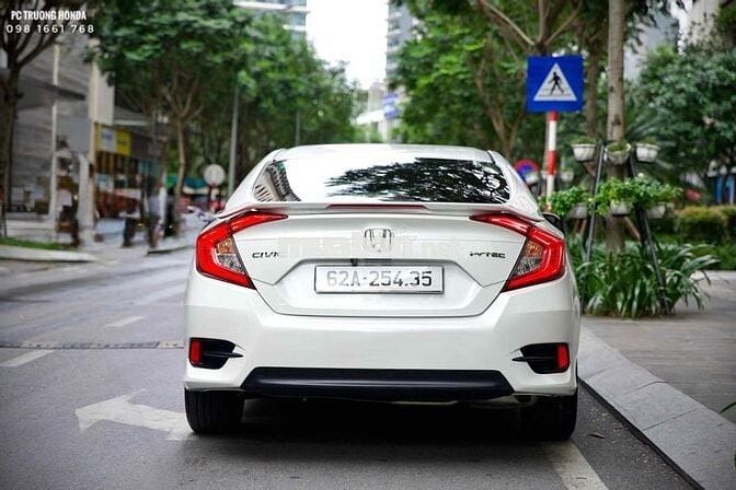 CIVIC G CUỐI 2021, ODO: 26.000KM,LÊN 70Tr PHỤ KIỆN