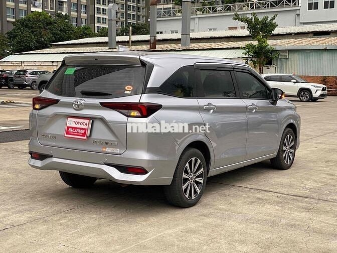 Toyota Avanza Premio 2023 CVT - 91000 km