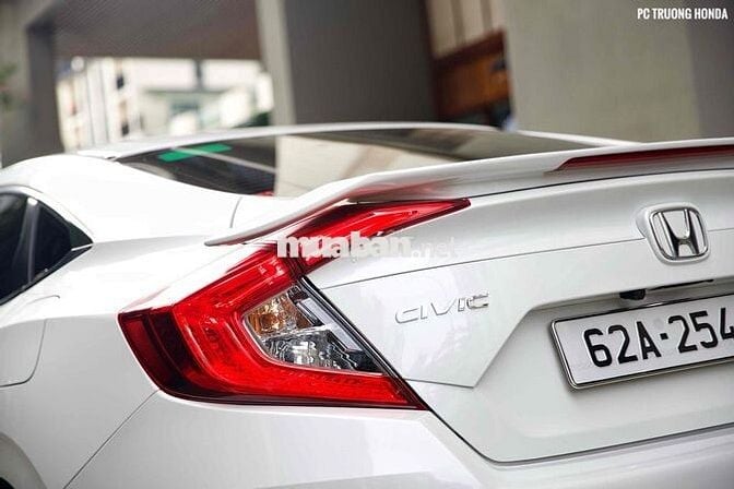 CIVIC G CUỐI 2021, ODO: 26.000KM,LÊN 70Tr PHỤ KIỆN