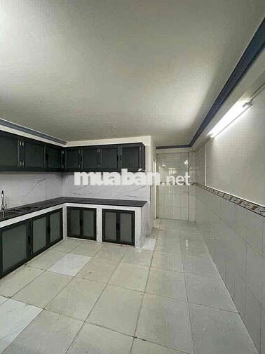 Nhà mặt tiền kd 5 tầng Hậu Giang-q6 ( 3,5m x 28m) khu vực sầm uất